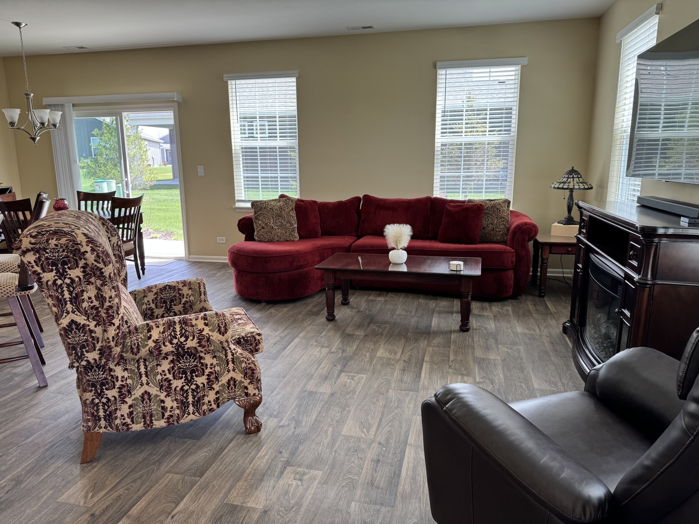 1024 Crestview Lane
