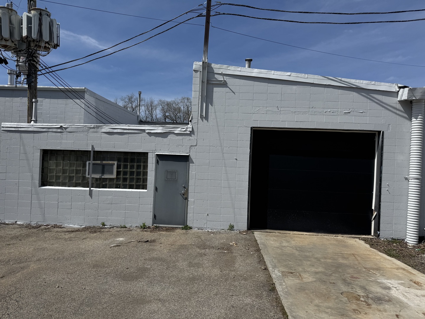 5700 Walnut Street