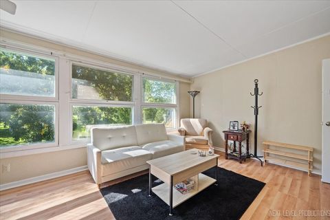 Tiny photo for 7N384 Whispering Willows Street, St. Charles, IL 60174 (MLS # 12473440)