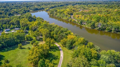 Tiny photo for 7N384 Whispering Willows Street, St. Charles, IL 60174 (MLS # 12473440)