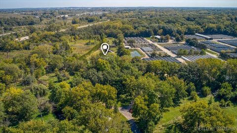 Tiny photo for 7N384 Whispering Willows Street, St. Charles, IL 60174 (MLS # 12473440)