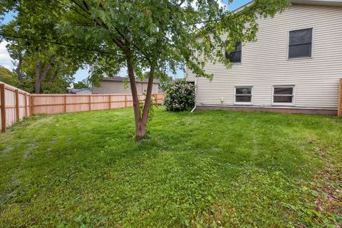 Tiny photo for 9 Timber View Drive, Bloomington, IL 61701 (MLS # 12642209)