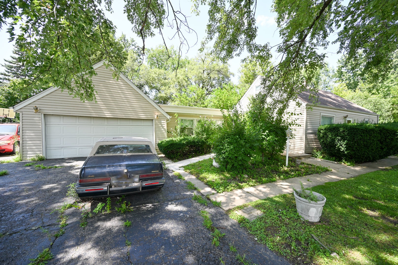 424 N Poplar Avenue