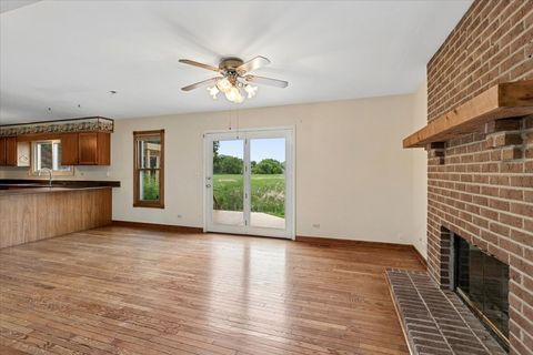 Tiny photo for 510 Ambria Drive, Mundelein, IL 60060 (MLS # 12659227)