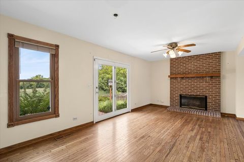 Tiny photo for 510 Ambria Drive, Mundelein, IL 60060 (MLS # 12659227)