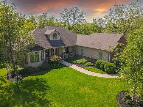 Single Family Residence in Burlington WI 1021 Cooper Hawk Drive.jpg