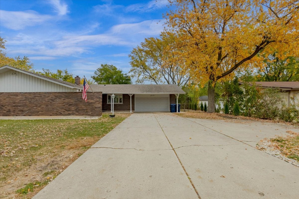 1313 Landwehr Road