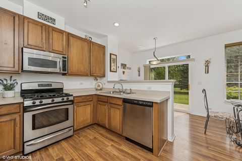 Tiny photo for 2226 Pembridge Drive #2226, Lake In The Hills, IL 60156 (MLS # 12482695)