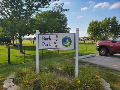 Tiny photo for 2226 Pembridge Drive #2226, Lake In The Hills, IL 60156 (MLS # 12482695)