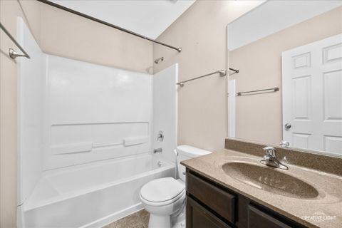 Tiny photo for 3618 Hyde Park Court, Elgin, IL 60124 (MLS # 12620933)