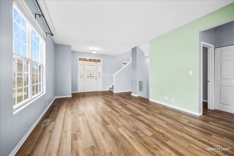 Tiny photo for 3618 Hyde Park Court, Elgin, IL 60124 (MLS # 12620933)