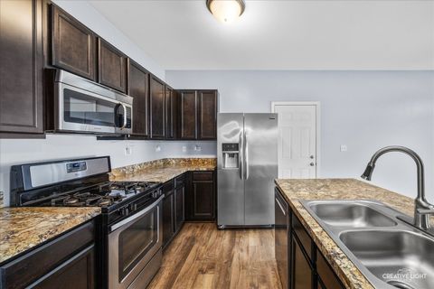 Tiny photo for 3618 Hyde Park Court, Elgin, IL 60124 (MLS # 12620933)