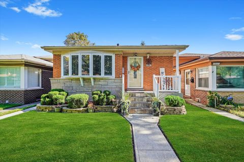 10447 S Green Bay Avenue Chicago IL 60617