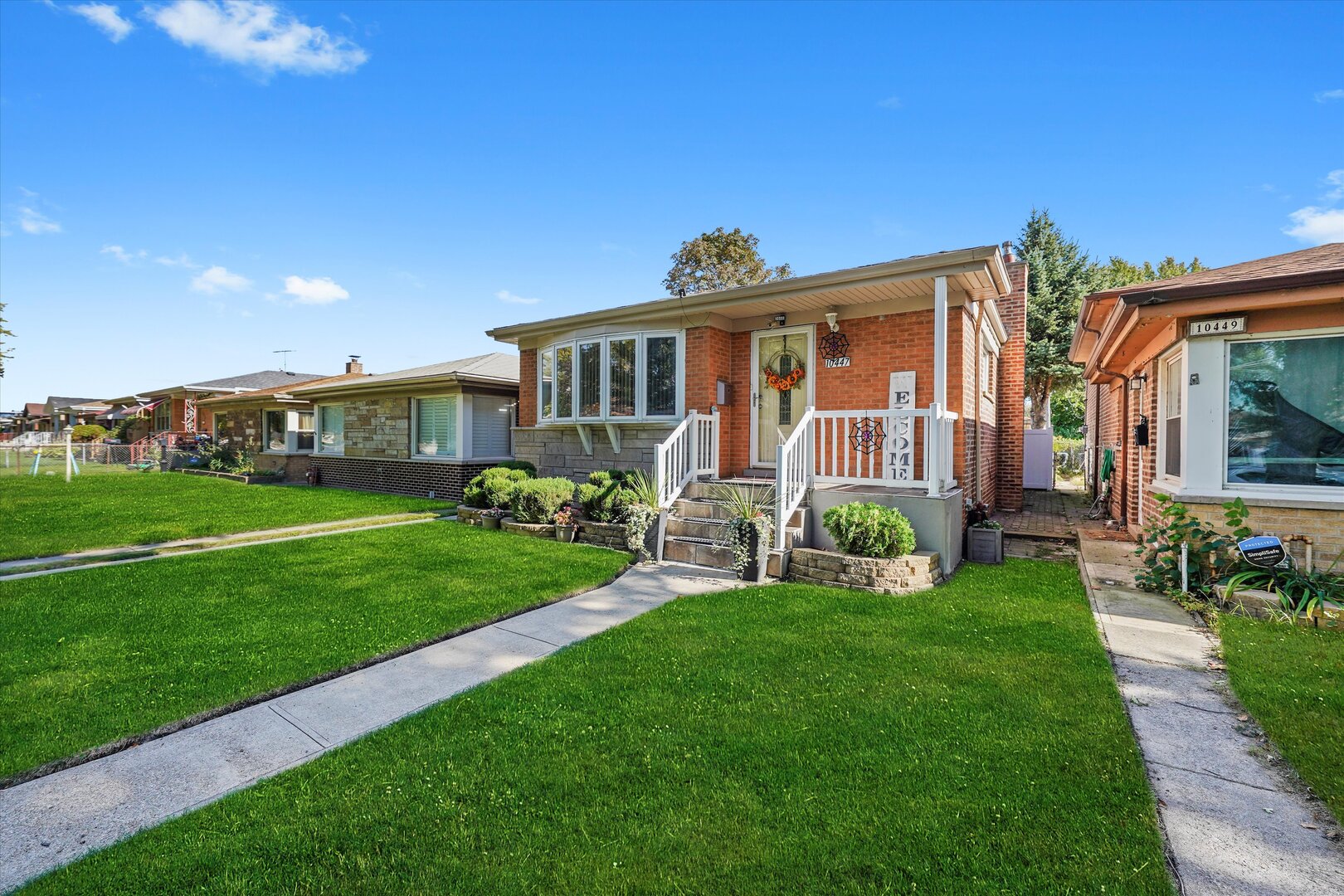 10447 S Green Bay Avenue