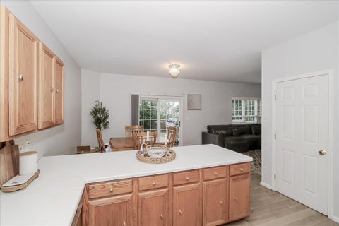 Tiny photo for 2 Terrace Lane, Lake Zurich, IL 60047 (MLS # 12775267)