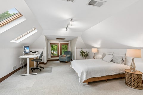 Tiny photo for 819 S Lombard Avenue, Oak Park, IL 60304 (MLS # 12585274)