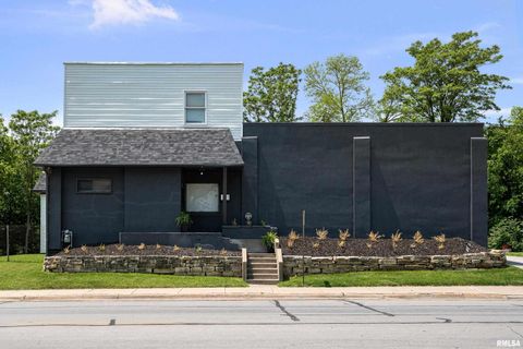 2400 24TH Street Rock Island IL 61201