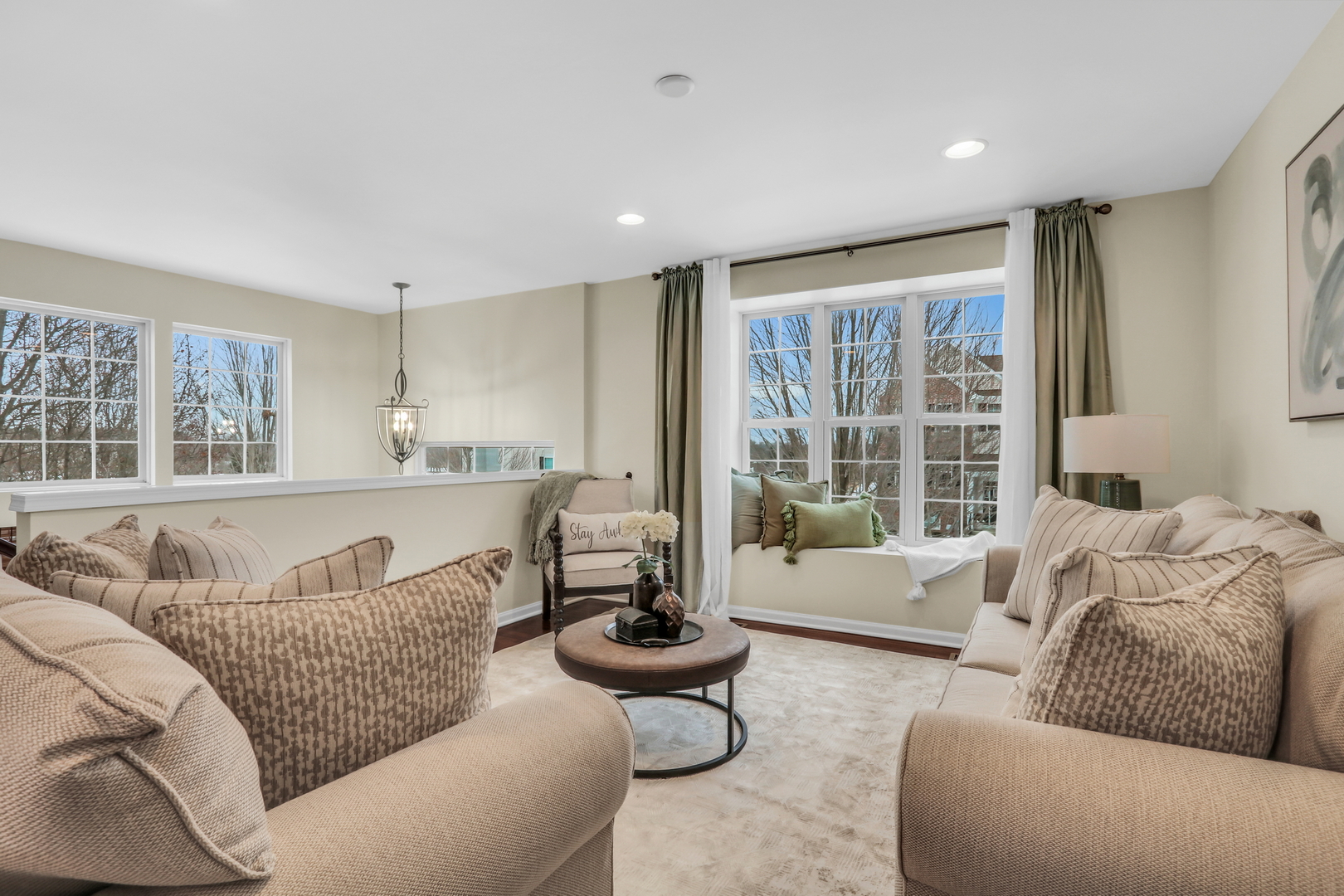 3210 Neubauer Circle