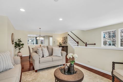 Tiny photo for 3210 Neubauer Circle, Lindenhurst, IL 60046 (MLS # 12564610)