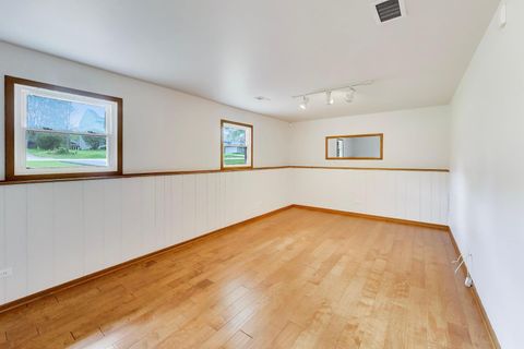Tiny photo for 394 Pine Grove Avenue, Gurnee, IL 60031 (MLS # 12654660)
