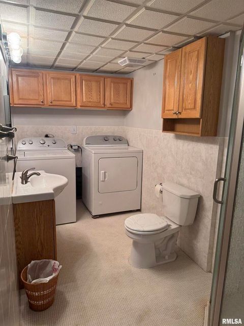 Tiny photo for 2223 W LOMBARD Street, Davenport, IA 52804 (MLS # QC4268572)