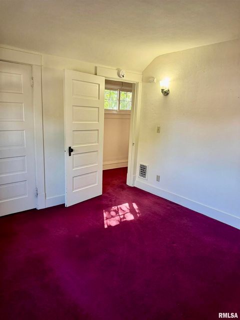 Tiny photo for 2223 W LOMBARD Street, Davenport, IA 52804 (MLS # QC4268572)