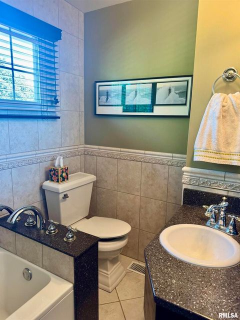 Tiny photo for 2223 W LOMBARD Street, Davenport, IA 52804 (MLS # QC4268572)