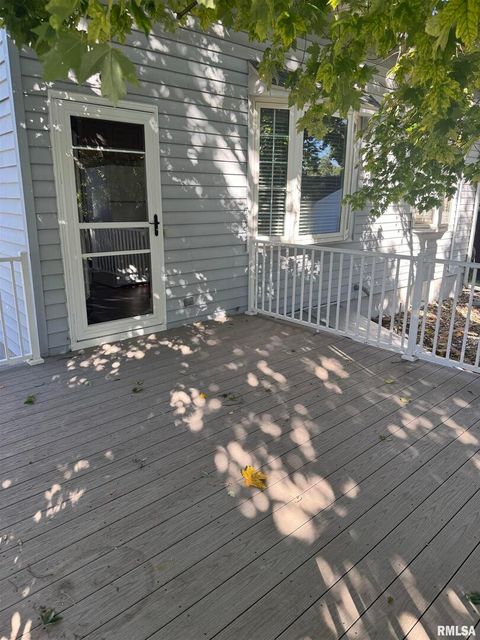 Tiny photo for 2223 W LOMBARD Street, Davenport, IA 52804 (MLS # QC4268572)