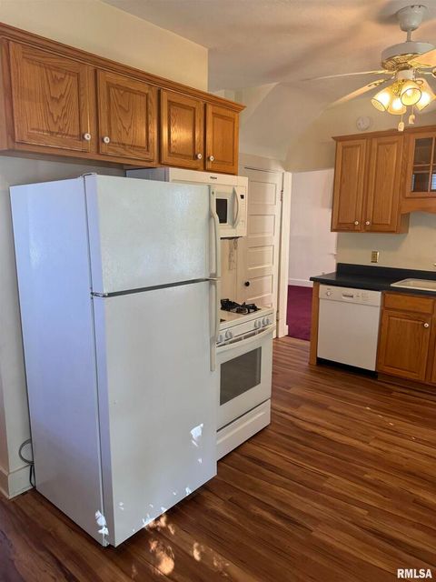 Tiny photo for 2223 W LOMBARD Street, Davenport, IA 52804 (MLS # QC4268572)