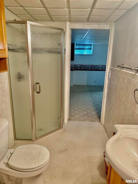 Tiny photo for 2223 W LOMBARD Street, Davenport, IA 52804 (MLS # QC4268572)