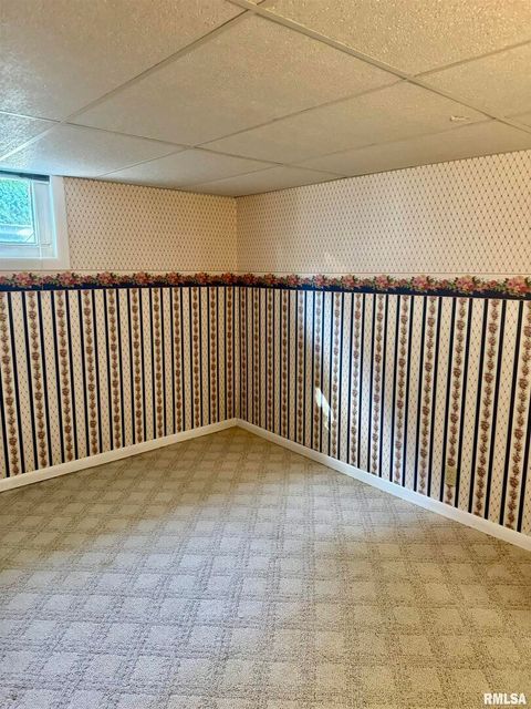 Tiny photo for 2223 W LOMBARD Street, Davenport, IA 52804 (MLS # QC4268572)