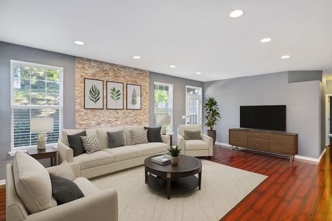 Tiny photo for 1949 Blackberry Lane #1949, Hoffman Estates, IL 60169 (MLS # 12523267)