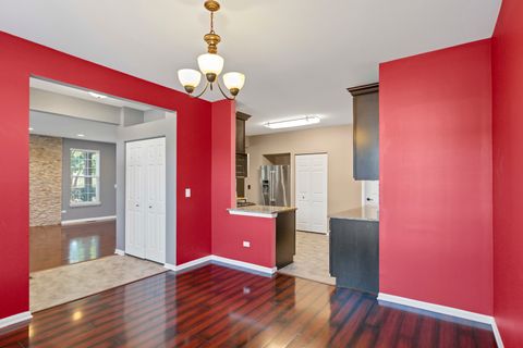 Tiny photo for 1949 Blackberry Lane #1949, Hoffman Estates, IL 60169 (MLS # 12523267)