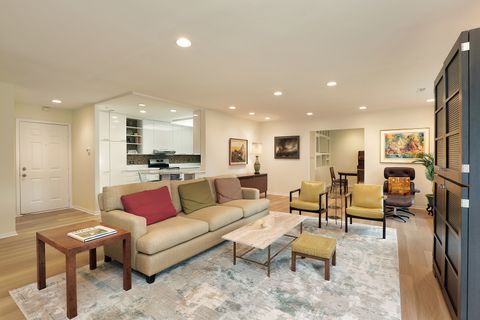 Tiny photo for 3030 Pheasant Creek Drive #102, Northbrook, IL 60062 (MLS # 12489467)