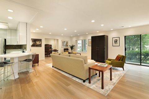 Tiny photo for 3030 Pheasant Creek Drive #102, Northbrook, IL 60062 (MLS # 12489467)
