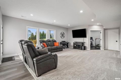 Tiny photo for 6152 BELLE Court, Davenport, IA 52807 (MLS # QC4269393)