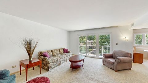 Tiny photo for 1535 Forest Avenue #301, River Forest, IL 60305 (MLS # 12477932)