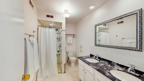 Tiny photo for 1535 Forest Avenue #301, River Forest, IL 60305 (MLS # 12477932)