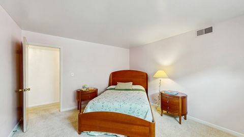 Tiny photo for 1535 Forest Avenue #301, River Forest, IL 60305 (MLS # 12477932)