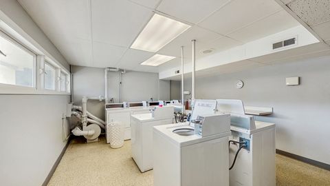 Tiny photo for 1535 Forest Avenue #301, River Forest, IL 60305 (MLS # 12477932)