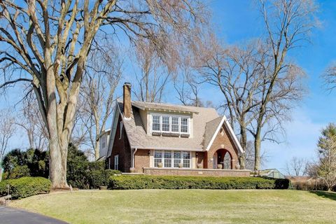 607 Miller Street Beecher IL 60401