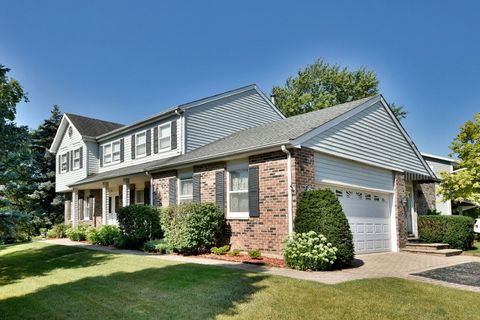 A home in Woodridge