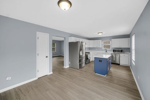 Tiny photo for 5502 Meadowbrook Street, Plainfield, IL 60586 (MLS # 12508055)