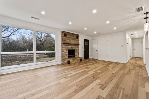 Tiny photo for 2018 West Street, Wheaton, IL 60187 (MLS # 12588960)