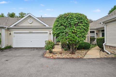Photo of 13240 S Bayberry Lane, Plainfield, IL 60544 (MLS # 12726454)