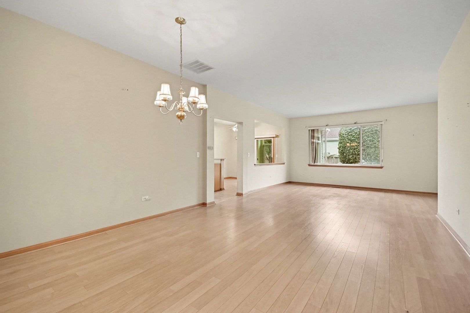 13240 S Bayberry Lane
