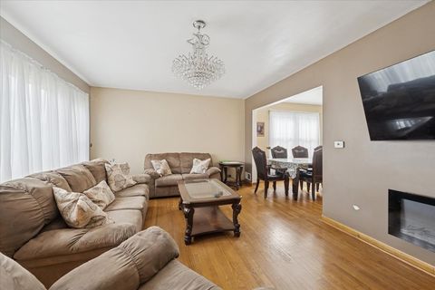 Tiny photo for 8106 N Harlem Avenue, Niles, IL 60714 (MLS # 12498817)