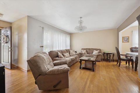 Tiny photo for 8106 N Harlem Avenue, Niles, IL 60714 (MLS # 12498817)