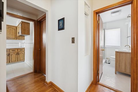 Tiny photo for 8106 N Harlem Avenue, Niles, IL 60714 (MLS # 12498817)