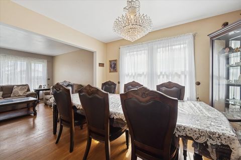 Tiny photo for 8106 N Harlem Avenue, Niles, IL 60714 (MLS # 12498817)